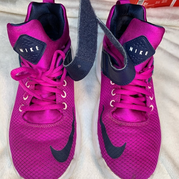 Nike Kwazi (GS) - Picture 4 of 8